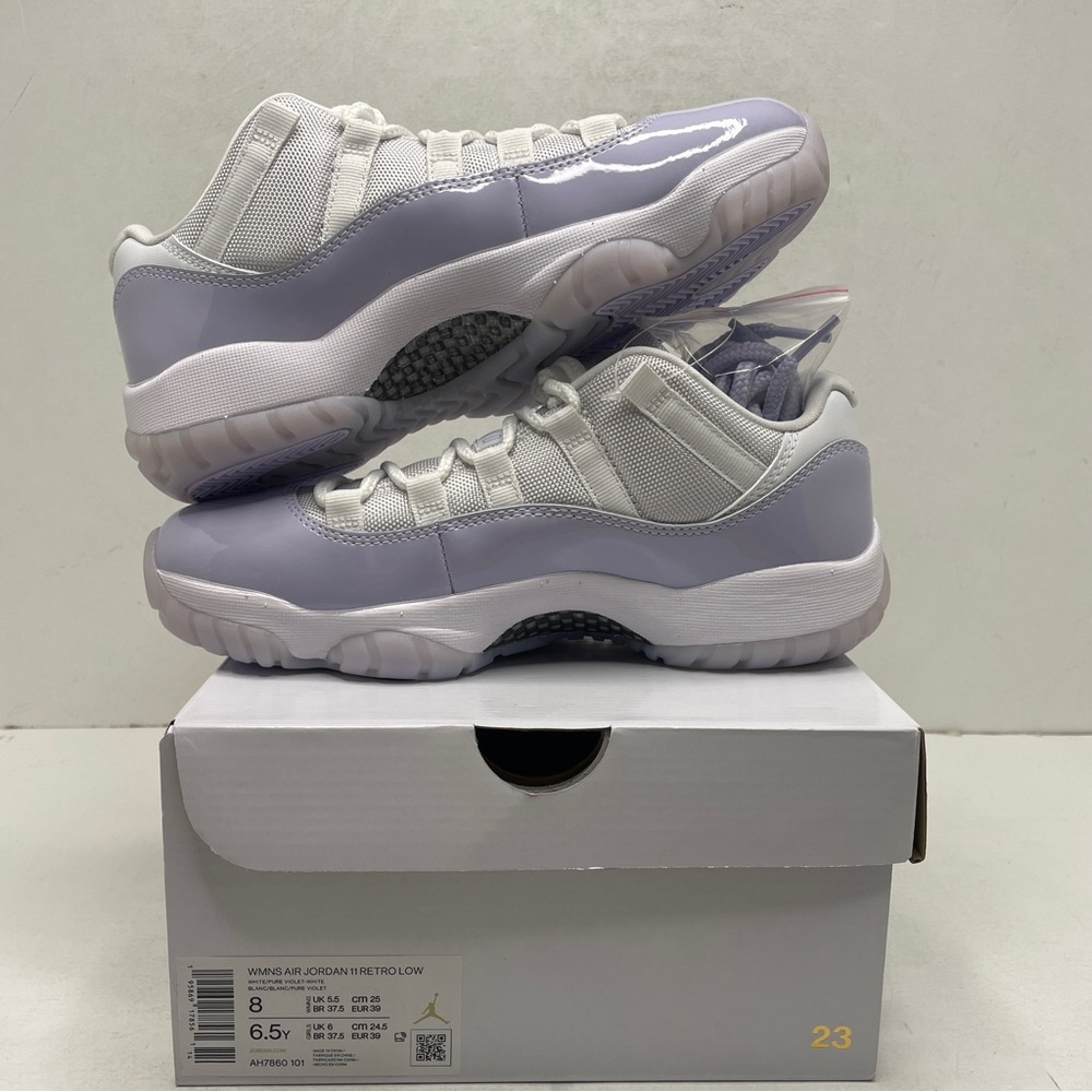 Nike Air Jordan 11 Retro WMNS “Pure Violet” 2022 - Picture 3 of 4